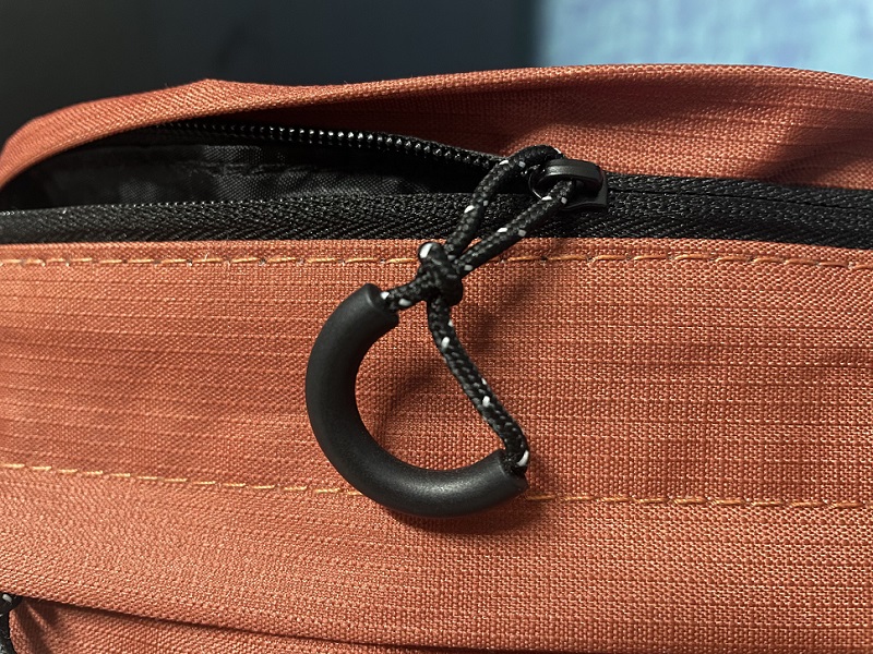 Concealed Zipper used bag